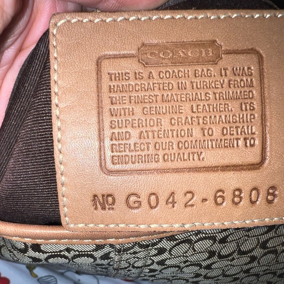 Coach SoHo Brown Signature Medium Shoulder Bag Made in Turkey Y2K EUC - Picture 8 of 16